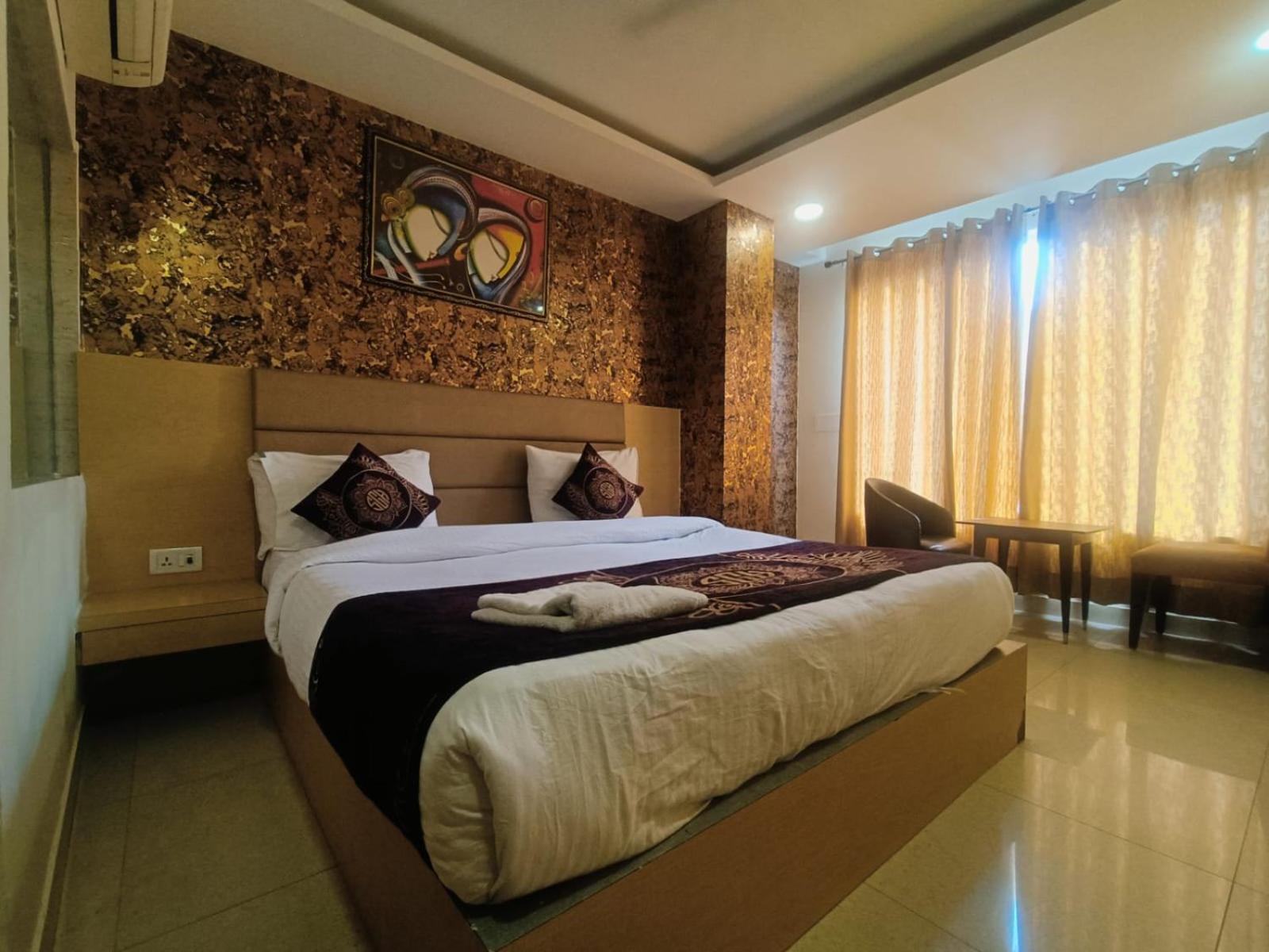 Hotel Grand Suites By D'Capitol Near Delhi Airport ニューデリー エクステリア 写真